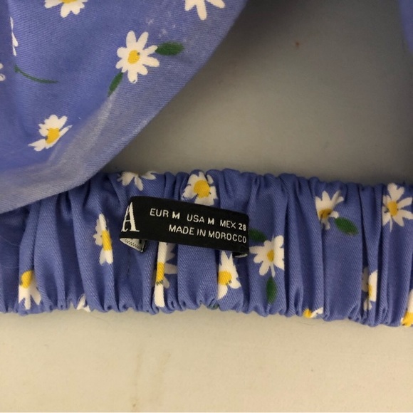 Zara Blue Daisy Print Crop Top! - Picture 7 of 7